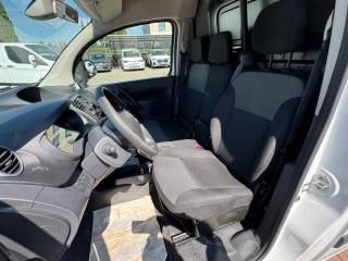 RENAULT Kangoo usata, con Controllo trazione