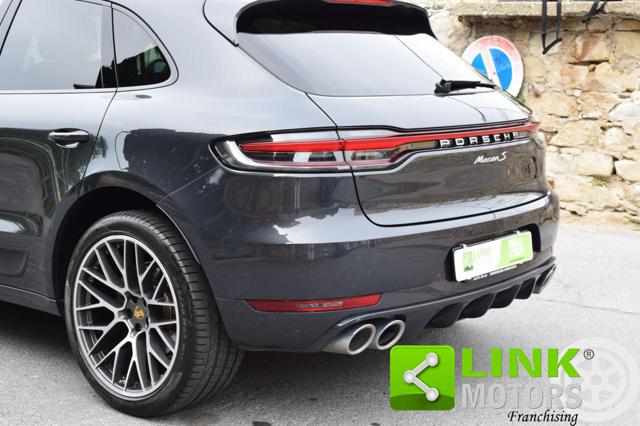 PORSCHE Macan usata, con Autoradio