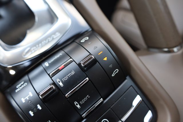 PORSCHE Cayenne usata, con Sospensioni sportive