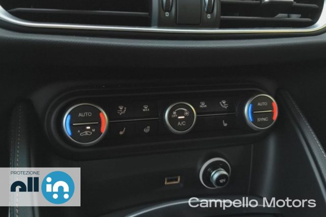 ALFA ROMEO Stelvio usata 12
