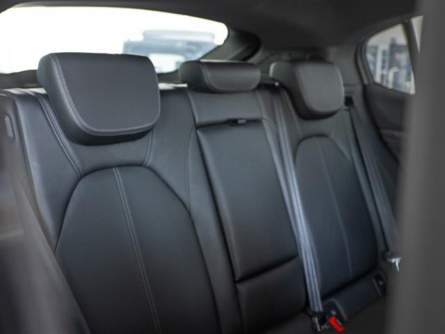 ALFA ROMEO Stelvio usata, con Interni in pelle