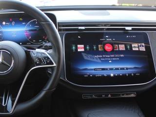MERCEDES-BENZ E 220 usata, con USB