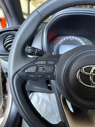 TOYOTA Aygo X usata, con Park Distance Control