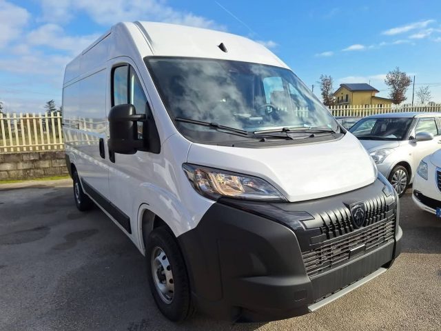 PEUGEOT Boxer usata, con Airbag Passeggero
