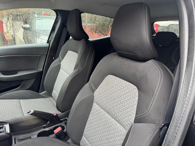 RENAULT Clio usata, con Servosterzo