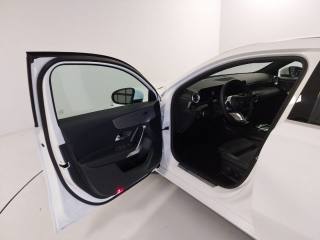 MERCEDES-BENZ A 180 usata, con Sedili riscaldati