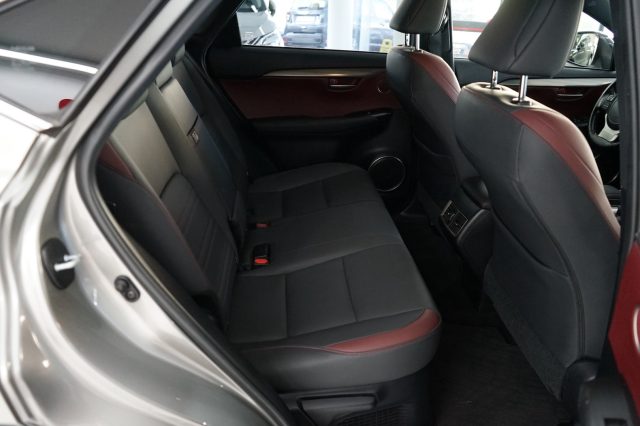 LEXUS NX 300h usata 30