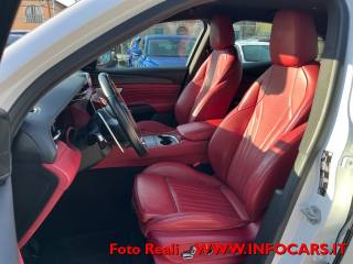 MASERATI Grecale usata, con Alzacristalli elettrici