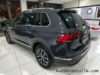 VOLKSWAGEN Tiguan usata, con Autoradio