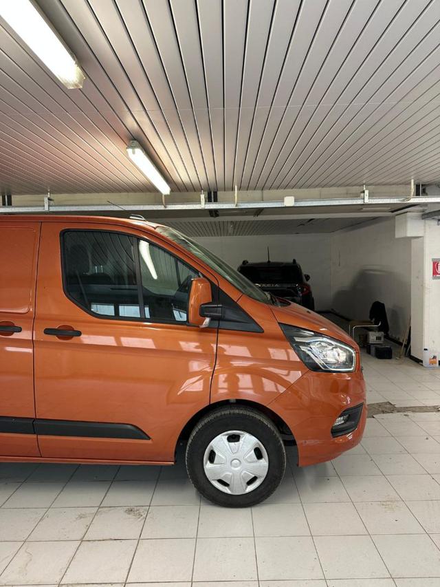 FORD Transit Custom usata, con Autoradio