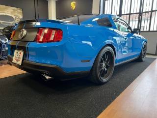 FORD Mustang usata, con Autoradio