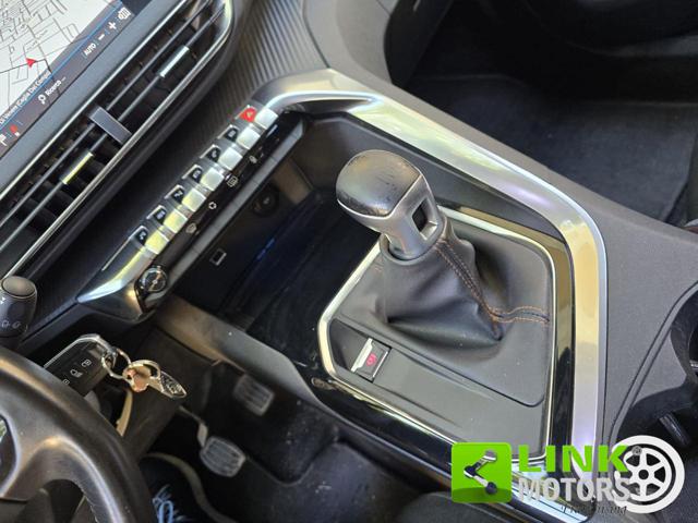 PEUGEOT 3008 usata, con Park Distance Control