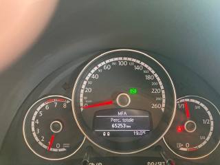 VOLKSWAGEN Maggiolino usata, con Park Distance Control