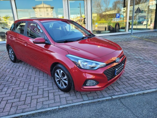 HYUNDAI i20 usata, con Airbag Passeggero