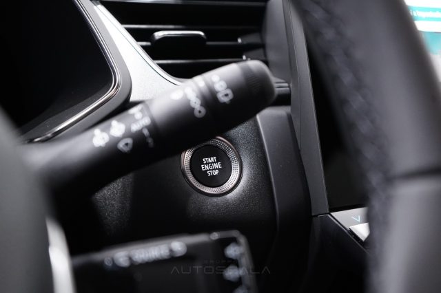 RENAULT Captur usata, con Specchietti laterali elettrici