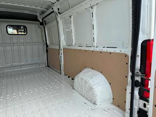 PEUGEOT Boxer usata 9