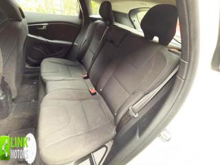 VOLVO V40 Cross Country usata, con Sedile posteriore sdoppiato