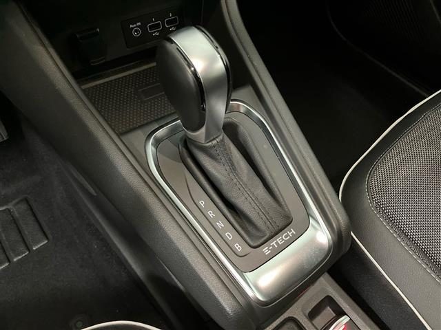 RENAULT Captur usata 24