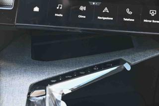 PEUGEOT 5008 usata, con Park Distance Control