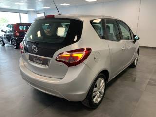 OPEL Meriva usata, con Autoradio