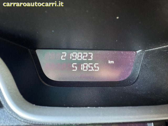 OPEL Vivaro usata, con Luci diurne LED