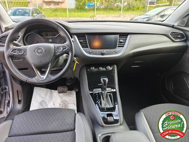 OPEL Grandland X usata, con Controllo automatico clima
