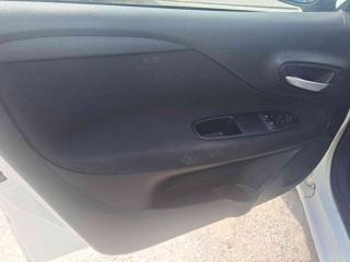 FIAT Punto usata 21