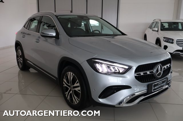 MERCEDES-BENZ GLA 180 usata, con Monitoraggio pressione pneumatici