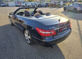 MERCEDES-BENZ E 200 usata, con Airbag laterali