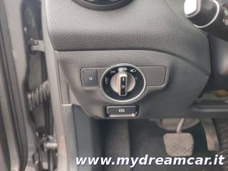 MERCEDES-BENZ GLA 220 usata 29