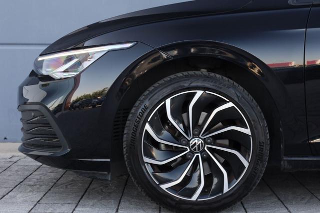 VOLKSWAGEN Golf usata, con Luci diurne LED