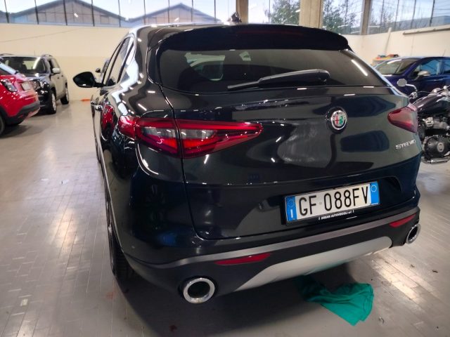ALFA ROMEO Stelvio usata, con Chiusura centralizzata