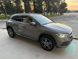 MERCEDES-BENZ GLA 200 usata, con Airbag laterali