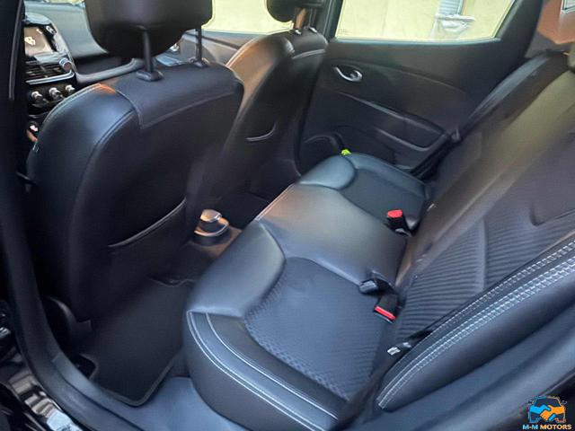 RENAULT Clio usata, con Park Distance Control