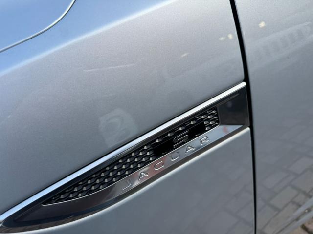 JAGUAR E-Pace usata, con Controllo automatico clima