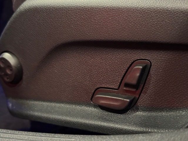 MERCEDES-BENZ C 220 usata, con Controllo vocale