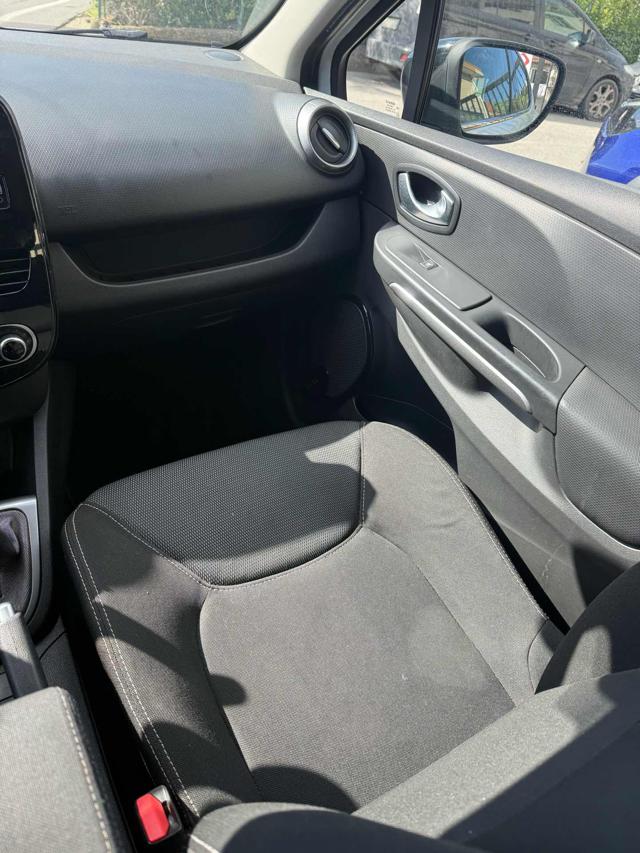 RENAULT Clio usata, con Touch screen
