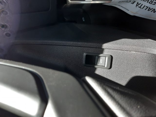 AUDI Q3 usata, con Portellone posteriore elettrico