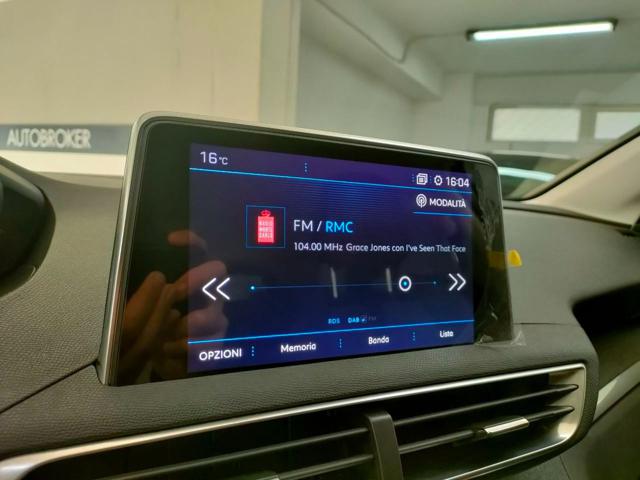 PEUGEOT 3008 usata, con Cruise Control