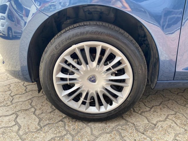 LANCIA Ypsilon usata, con Sedile posteriore sdoppiato