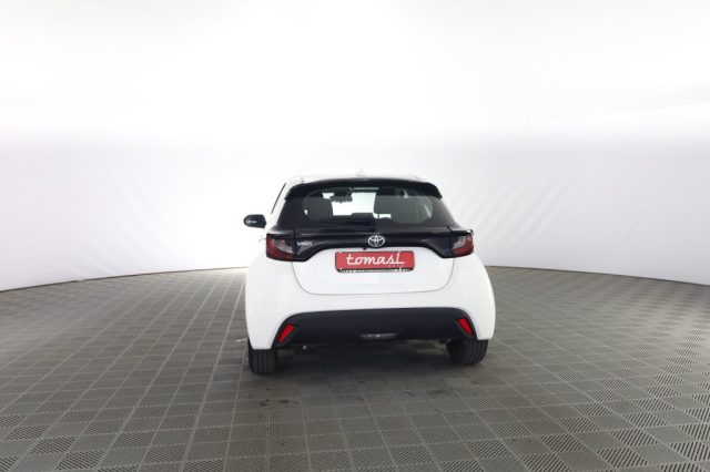 TOYOTA Yaris usata 4