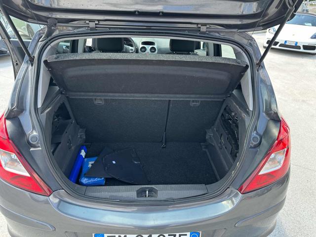OPEL Corsa usata, con Fendinebbia