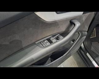 AUDI Q8 usata 38
