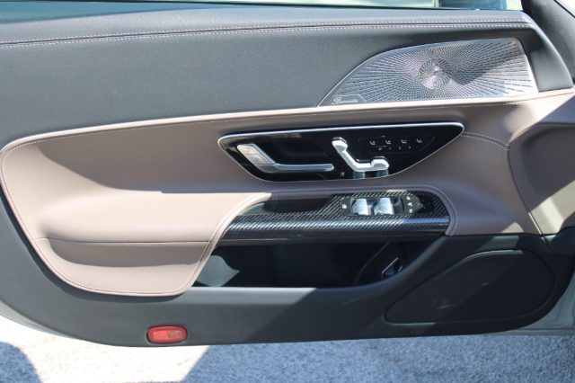 MERCEDES-BENZ SL 63 AMG usata, con Regolazione elettrica sedili