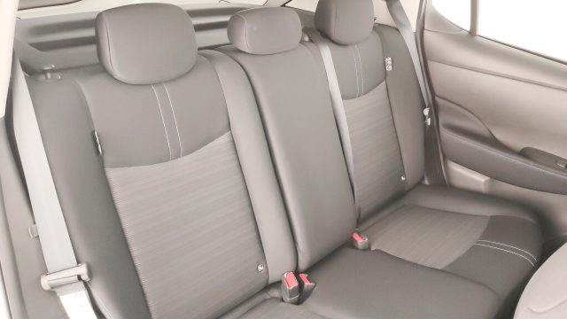 NISSAN Leaf usata, con Telecamera per parcheggio assistito