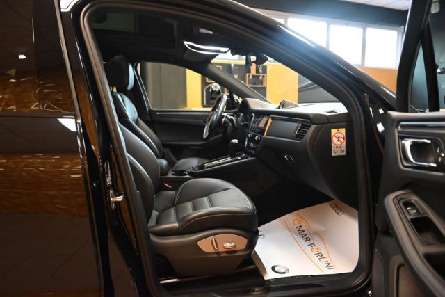 PORSCHE Macan usata 35