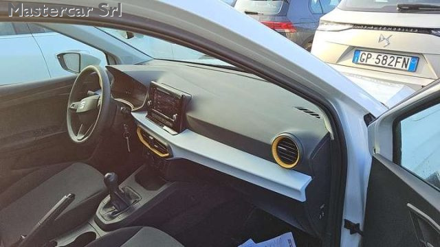 SEAT Arona usata, con Autoradio