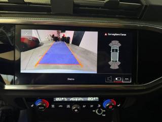 AUDI Q3 usata, con Park Distance Control