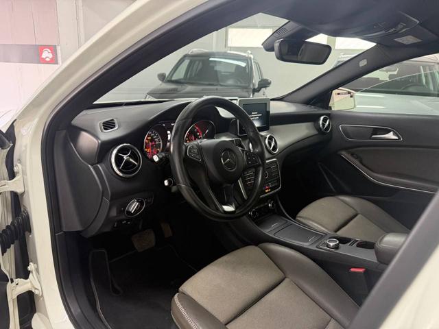 MERCEDES-BENZ GLA 180 usata, con Cerchi in lega