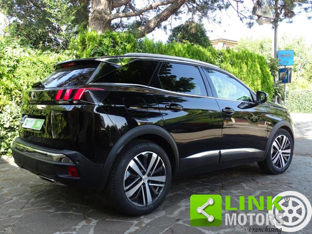 PEUGEOT 3008 usata, con Sedile posteriore sdoppiato